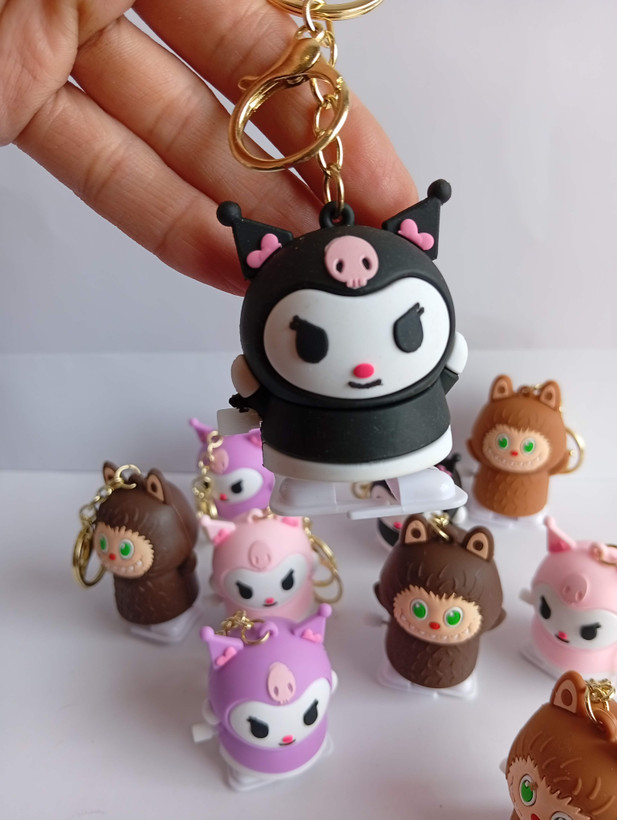 جاکلیدی فانتزی طرح کرومی (Kuromi) رنگ مشکی
