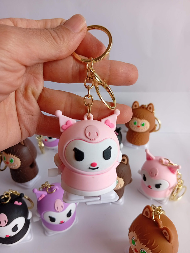 جاکلیدی فانتزی طرح کرومی (Kuromi) رنگ صورتی