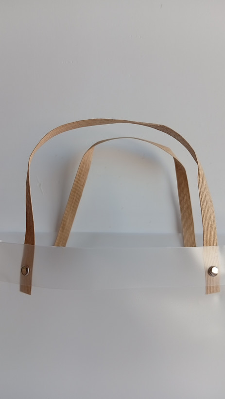پاکت کادویی طلقی دسته کاغذی پرچ شده26*34*11 cm دسته