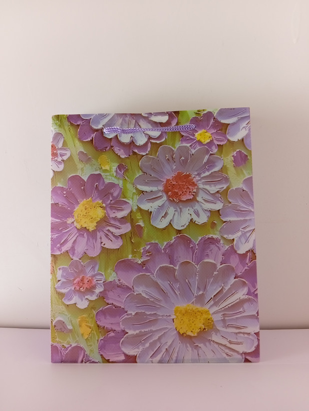 پاکت کادویی طلقي طرحدار با طرح گل و بند زنبوری رنگی (5 مدل)22*18*7 cm بنفش
