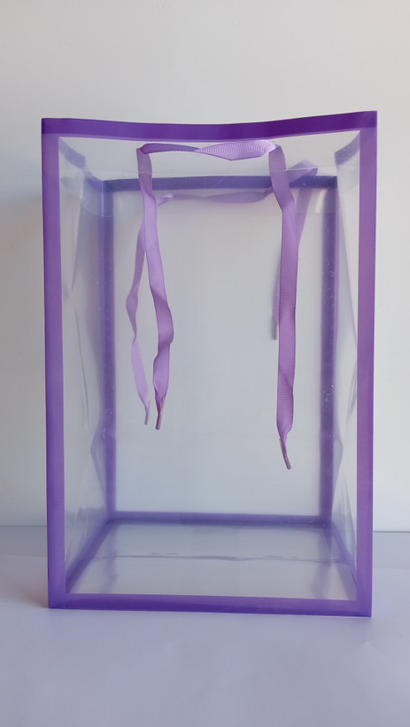 شاپینگ بگ شفاف دسته پانچی بند روبانی ابعاد 20*16*30 cm یاسی