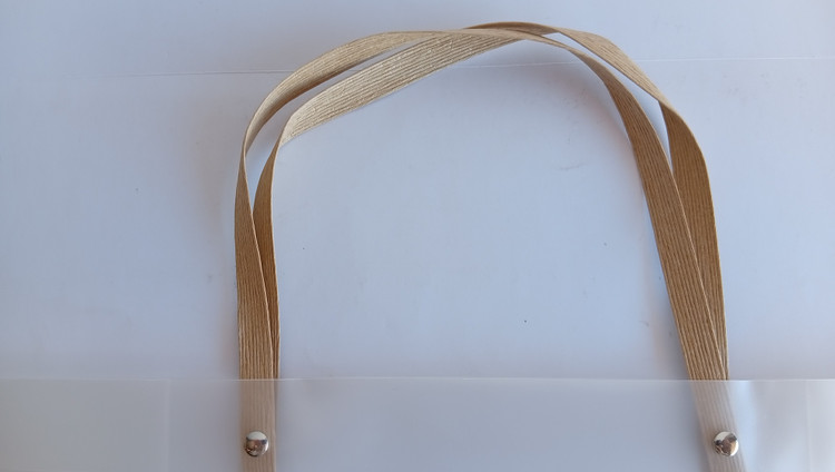 گیفت بگ هدیه شفاف دسته پرچ شده به پاکت از جنس کاغذ فشرده شده 33*36*15 cm دسته