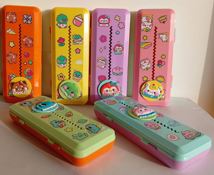 جامدادی دو طبقه مدل Cosmic Zoo طرح زیگزاگی