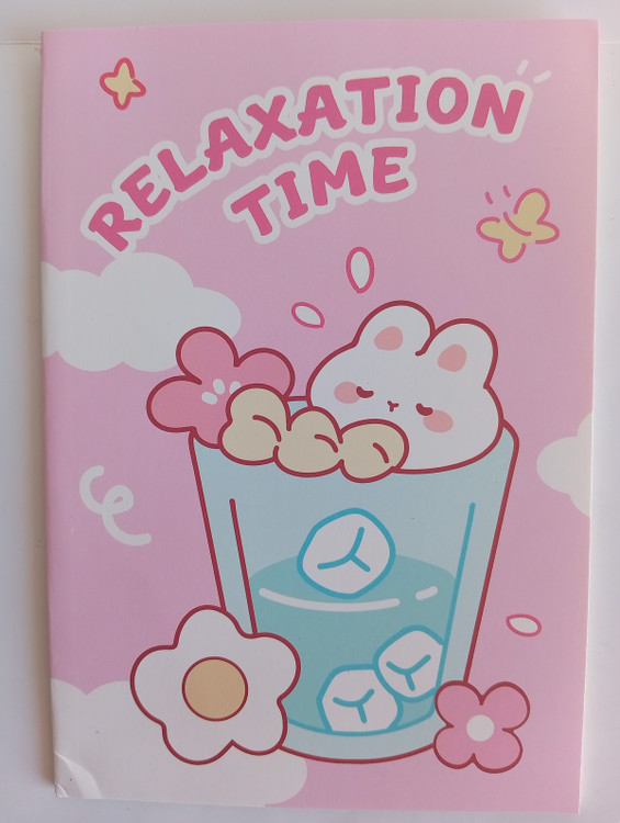 جلد دفتر فانتزی صورتی با نوشته Relaxsation Time